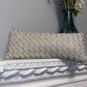 Meet your Posher, Ms. Free